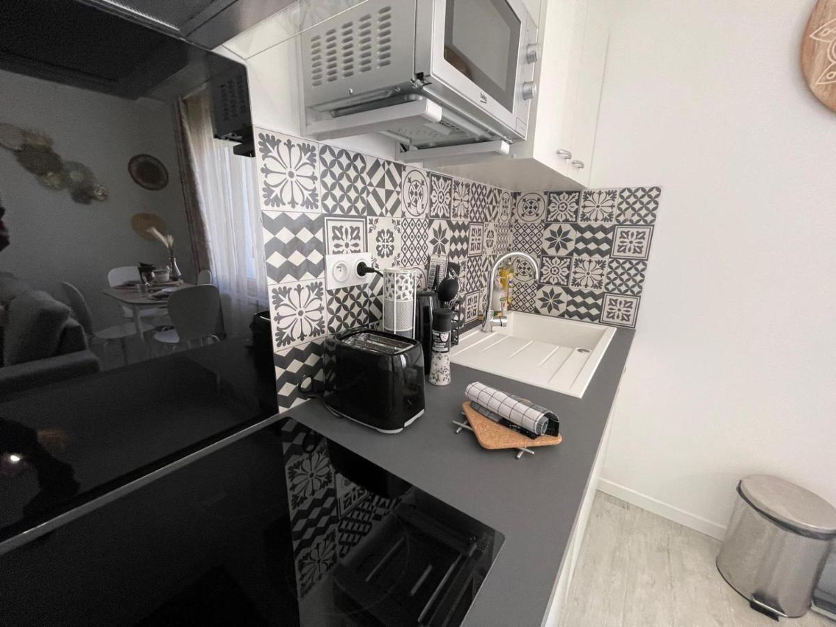 Le Bohème - Centre Ville, Netflix et WIFI, parking, idéal familles, couples et voyages d'affaire Niort Exterior foto