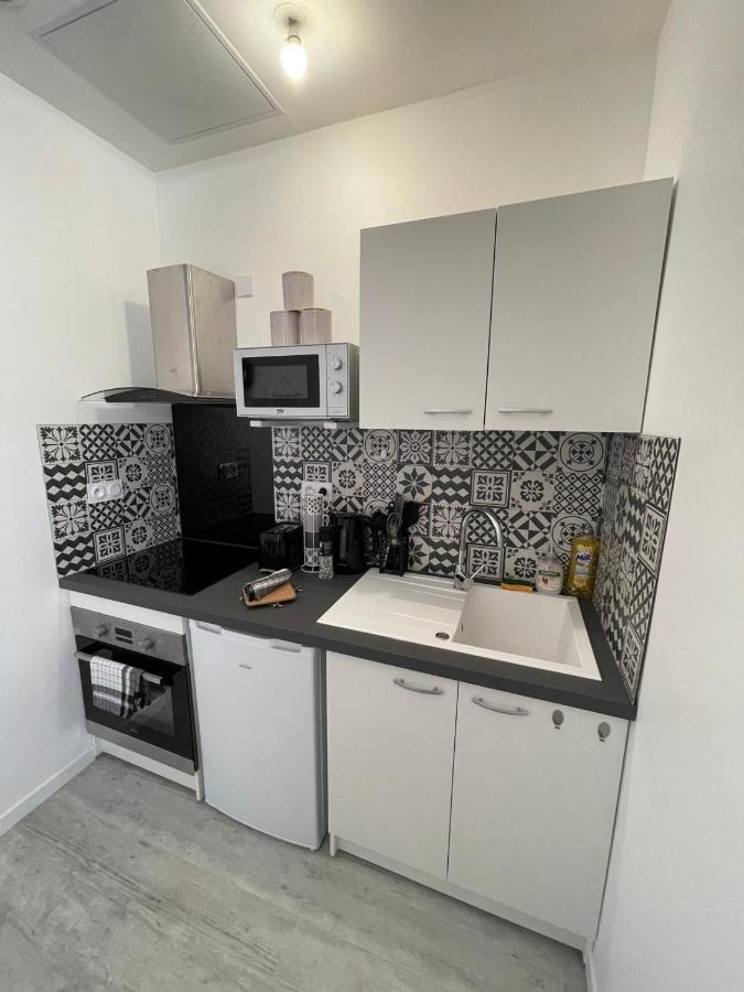 Le Bohème - Centre Ville, Netflix et WIFI, parking, idéal familles, couples et voyages d'affaire Niort Exterior foto